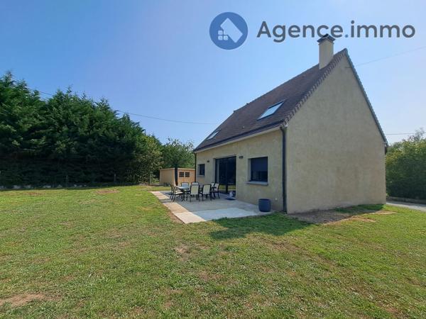 À vendre - Maison plain-pied, 6 pièces située à Écommoy (72220)