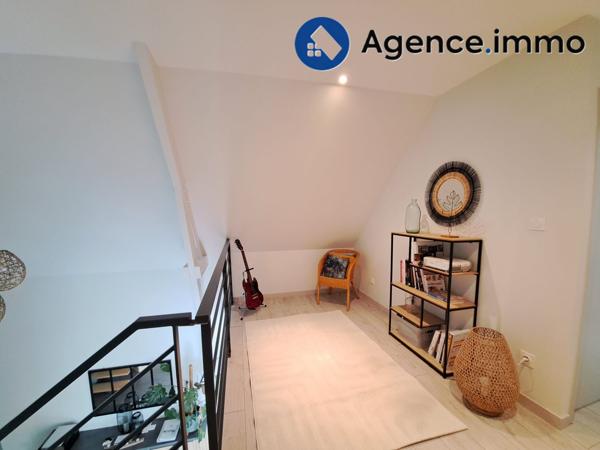 À vendre - Maison plain-pied, 6 pièces située à Écommoy (72220)