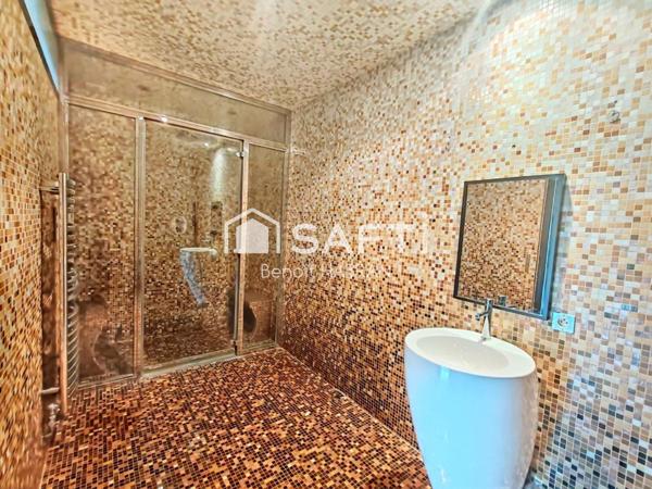 Maison de 650M2 ,14 pièces, terrain de 3412m2