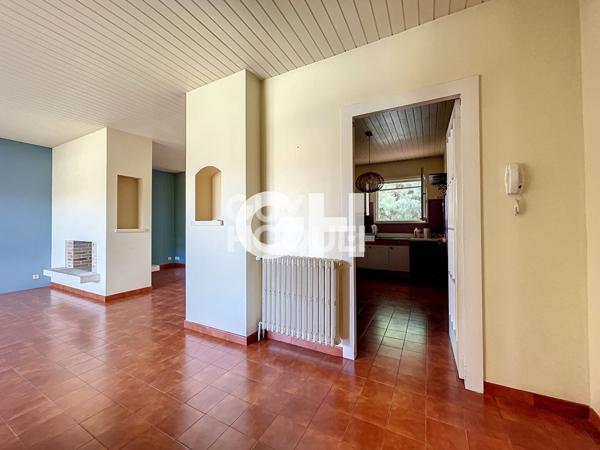 A vendre PERPIGNAN (66000) : maison T9 (223 m²) AVEC PISCINE