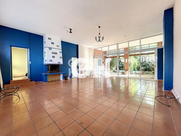 A vendre PERPIGNAN (66000) : maison T9 (223 m²) AVEC PISCINE