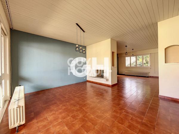 A vendre PERPIGNAN (66000) : maison T9 (223 m²) AVEC PISCINE