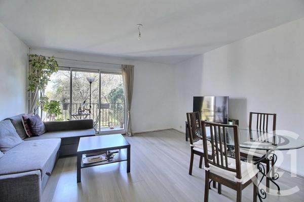 Appartement F4 à vendre  4 pièces - 82,03 m 2   GRADIGNAN  - 33