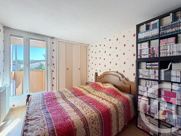 Appartement F4 à vendre  4 pièces - 82,03 m 2   GRADIGNAN  - 33