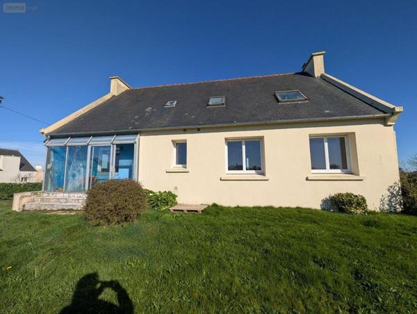 Maison à vendre à Locmélar dans le Finistère (29400), ref : 4135