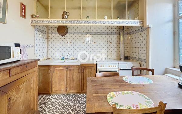 Maison à vendre    5 pièces • 145 m2 Dienne