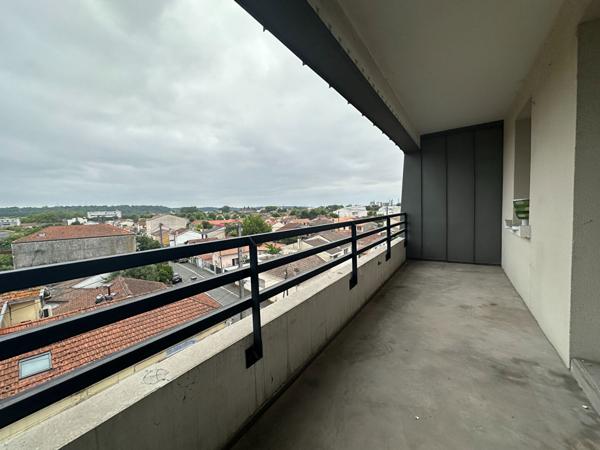 33300 BORDEAUX Maritime- Appartement 2 pièces à vendre-