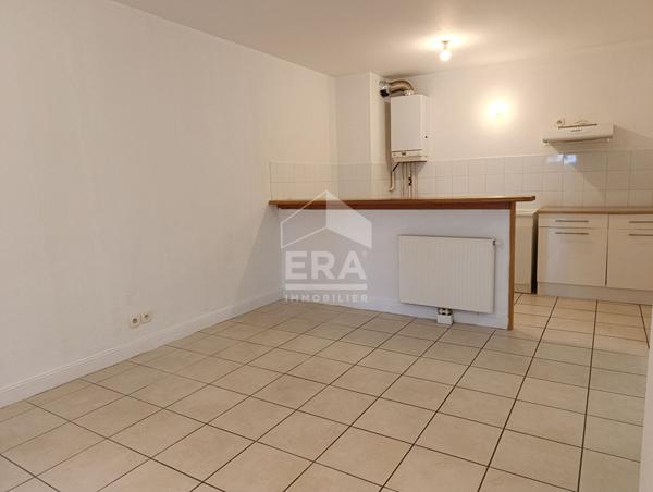 Vivre au calme en coeur de ville ? Grand T2 à Tarnos centre