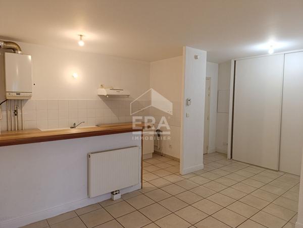 Vivre au calme en coeur de ville ? Grand T2 à Tarnos centre