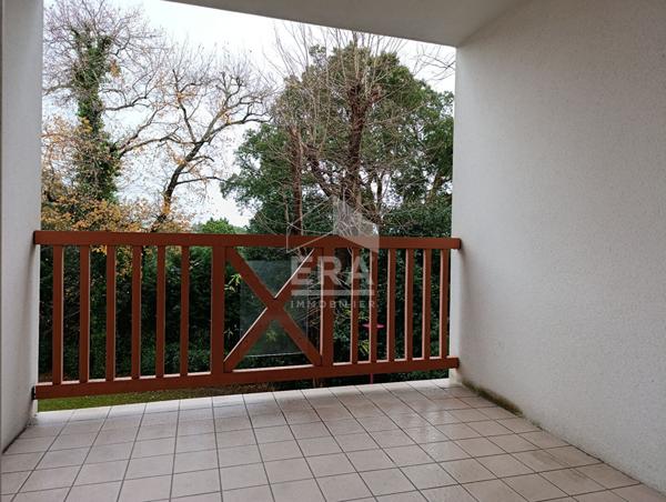 Vivre au calme en coeur de ville ? Grand T2 à Tarnos centre