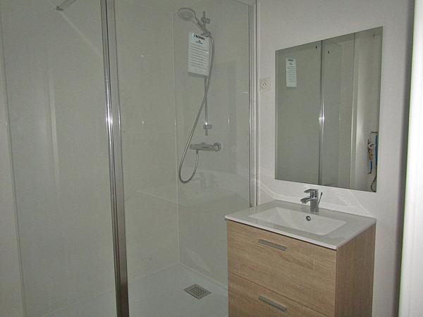 Location                                                      Appartement
                        
                     3 pièces                      58 m2                     à Raon-l'Étape