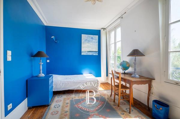 Paris 17ème, Maison 5 Chambres -  235 m² à vendre