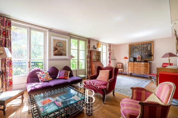 Paris 17ème, Maison 5 Chambres -  235 m² à vendre