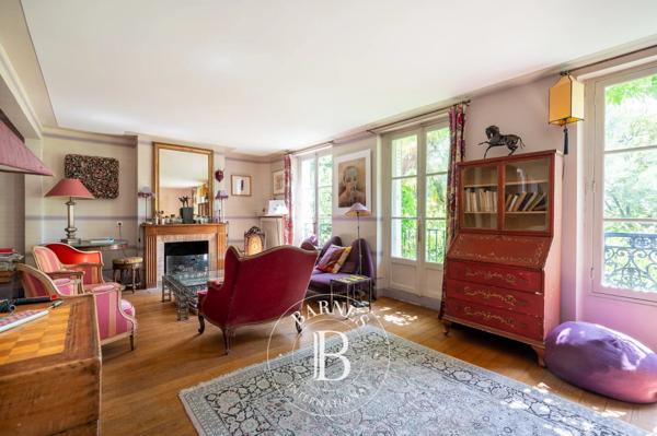 Paris 17ème, Maison 5 Chambres -  235 m² à vendre