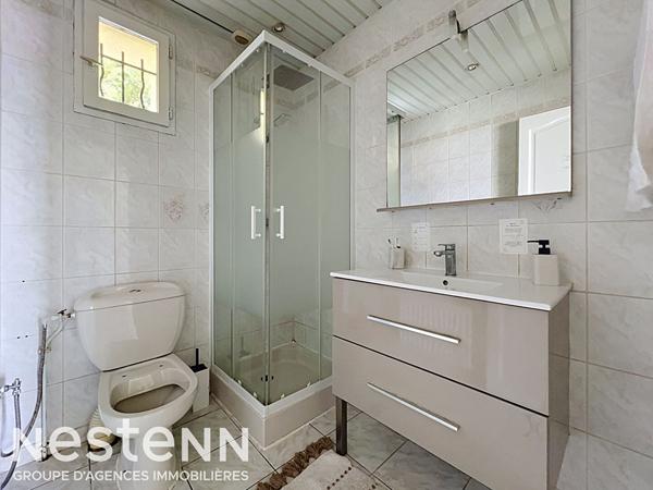 Maison individuelle VAL POMPADOUR (limite CRETEIL) avec sous-sol total!