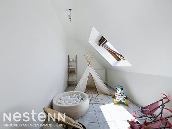 Maison individuelle VAL POMPADOUR (limite CRETEIL) avec sous-sol total!