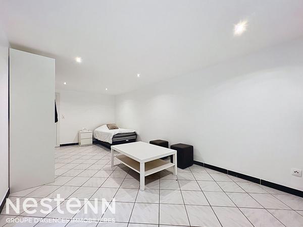Maison individuelle VAL POMPADOUR (limite CRETEIL) avec sous-sol total!