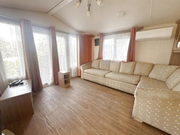 Fréjus (83600) terrain 200 M2 avec mobil-home