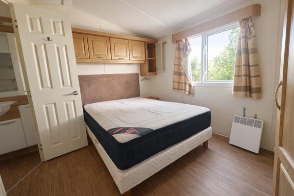 Fréjus (83600) terrain 200 M2 avec mobil-home