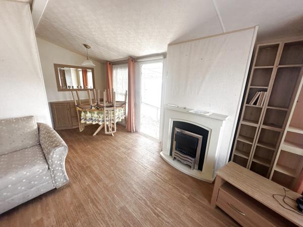 Fréjus (83600) terrain 200 M2 avec mobil-home