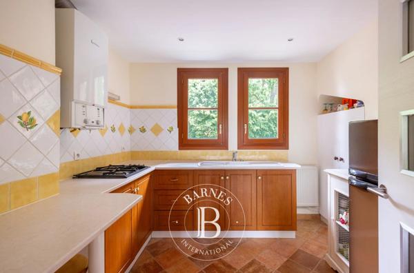 Saint-Germain-en-Laye, Appartement 2 Chambres -  71 m² à vendre