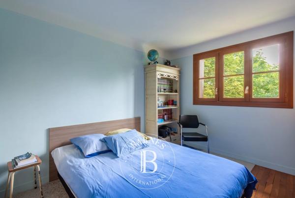 Saint-Germain-en-Laye, Appartement 2 Chambres -  71 m² à vendre
