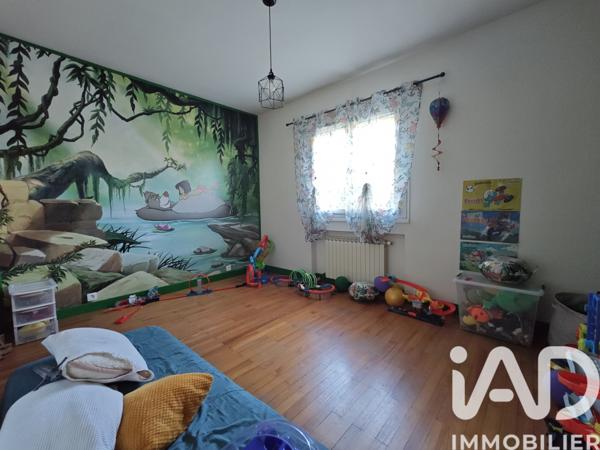 Maison à vendre 5 pièces 144 m² Roussillon