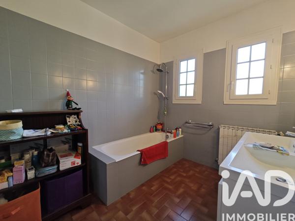 Maison à vendre 5 pièces 144 m² Roussillon