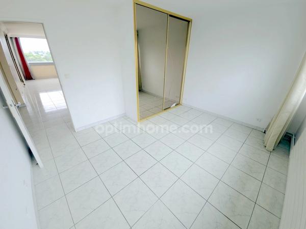 Sarcelles - Bd Henri Poincaré - Appartement 4 pièces / 3 chambres - 105 m2 - 185 000 € FAI