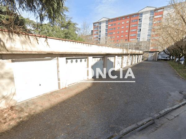 Location Parking 12 m² - RUE LEON VIALA Albi 81000