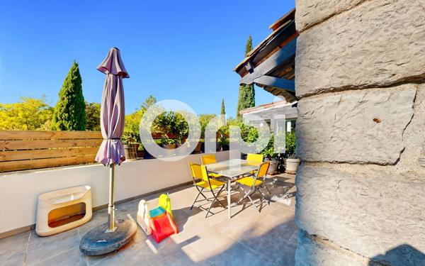 Maison à vendre    8 pièces •  Ruoms