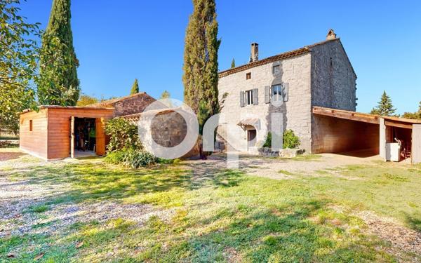 Maison à vendre    8 pièces •  Ruoms