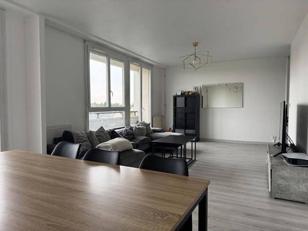 Appartement Trelaze 3 pièce(s) 80.2 m2