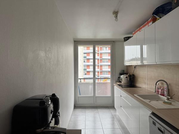 Appartement Trelaze 3 pièce(s) 80.2 m2