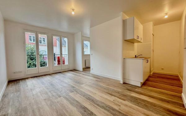 Appartement à vendre    1 pièce • 26,83 m2 Limeil-Brévannes