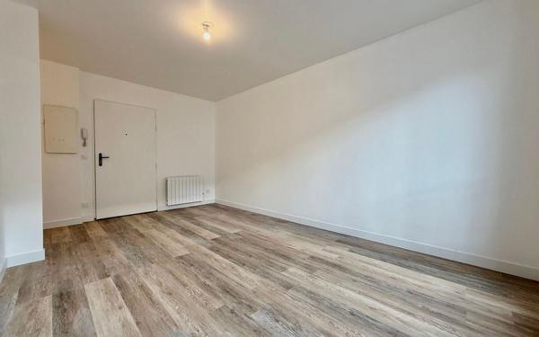 Appartement à vendre    1 pièce • 26,83 m2 Limeil-Brévannes