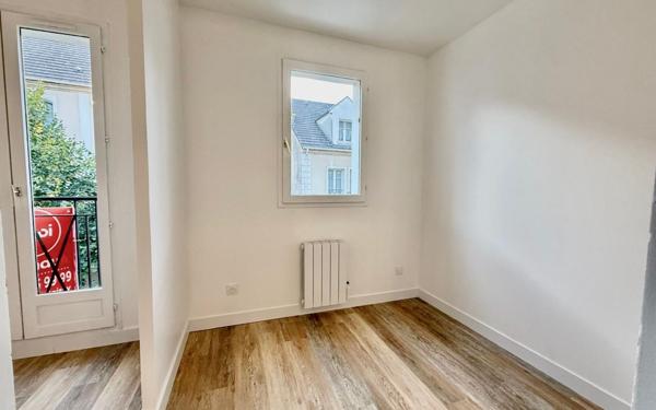 Appartement à vendre    1 pièce • 26,83 m2 Limeil-Brévannes