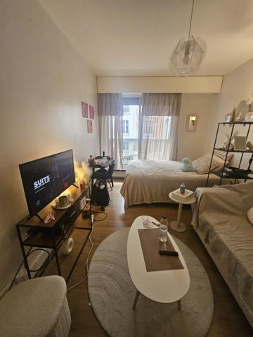 Appartement
         1 pièce
        - 19 m² 225 000 € *