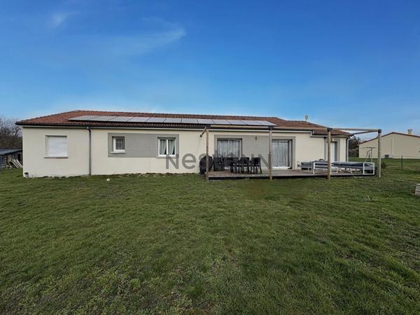 Maison familiale de plain-pied - 6 chambres et grand terrain !