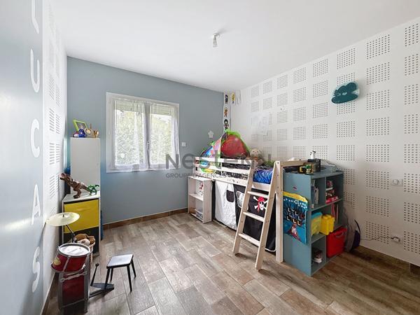 Maison familiale de plain-pied - 6 chambres et grand terrain !