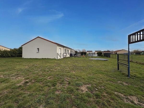 Maison familiale de plain-pied - 6 chambres et grand terrain !