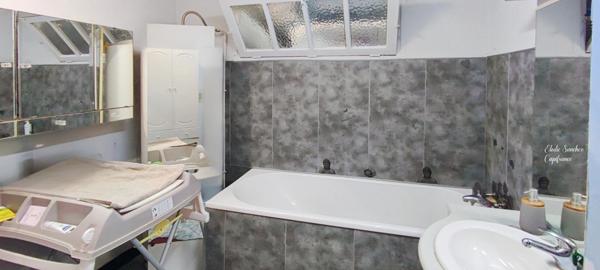 Corps de ferme avec studio rénové et dépendances proche Rabastens de Bigorre