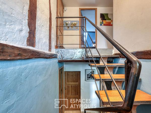 Une ferme de caractère et sa grange à réinventer, au coeur de la nature