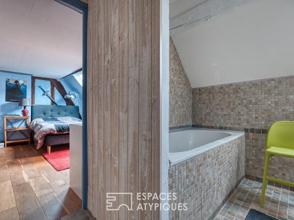 Une ferme de caractère et sa grange à réinventer, au coeur de la nature