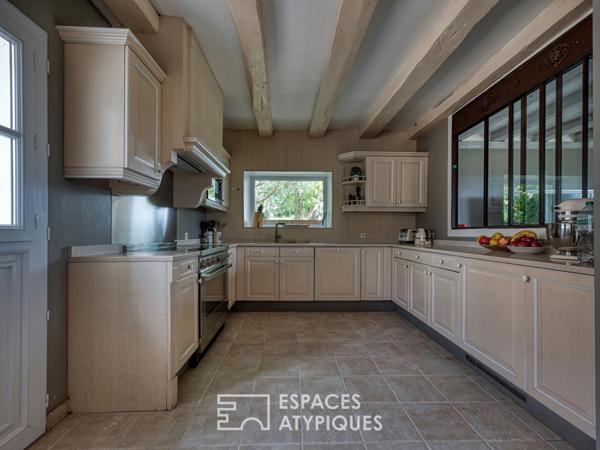 Une ferme de caractère et sa grange à réinventer, au coeur de la nature