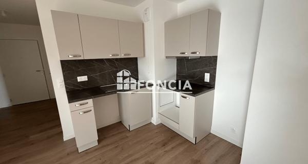 Location Appartement 3 pièces 58.81 m² - Persan 95340