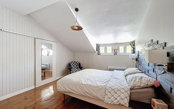 Maison à vendre    7 pièces • 174 m2 Tournon-sur-Rhône