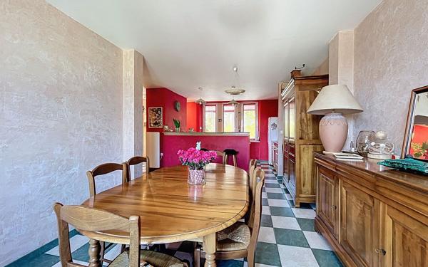 Maison à vendre    7 pièces • 174 m2 Tournon-sur-Rhône