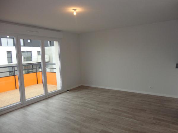 Appartement 3 pièces – 61 m² environ à Plescop (ref : 00187)