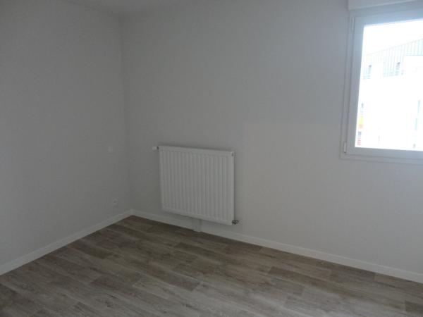 Appartement 3 pièces – 61 m² environ à Plescop (ref : 00187)